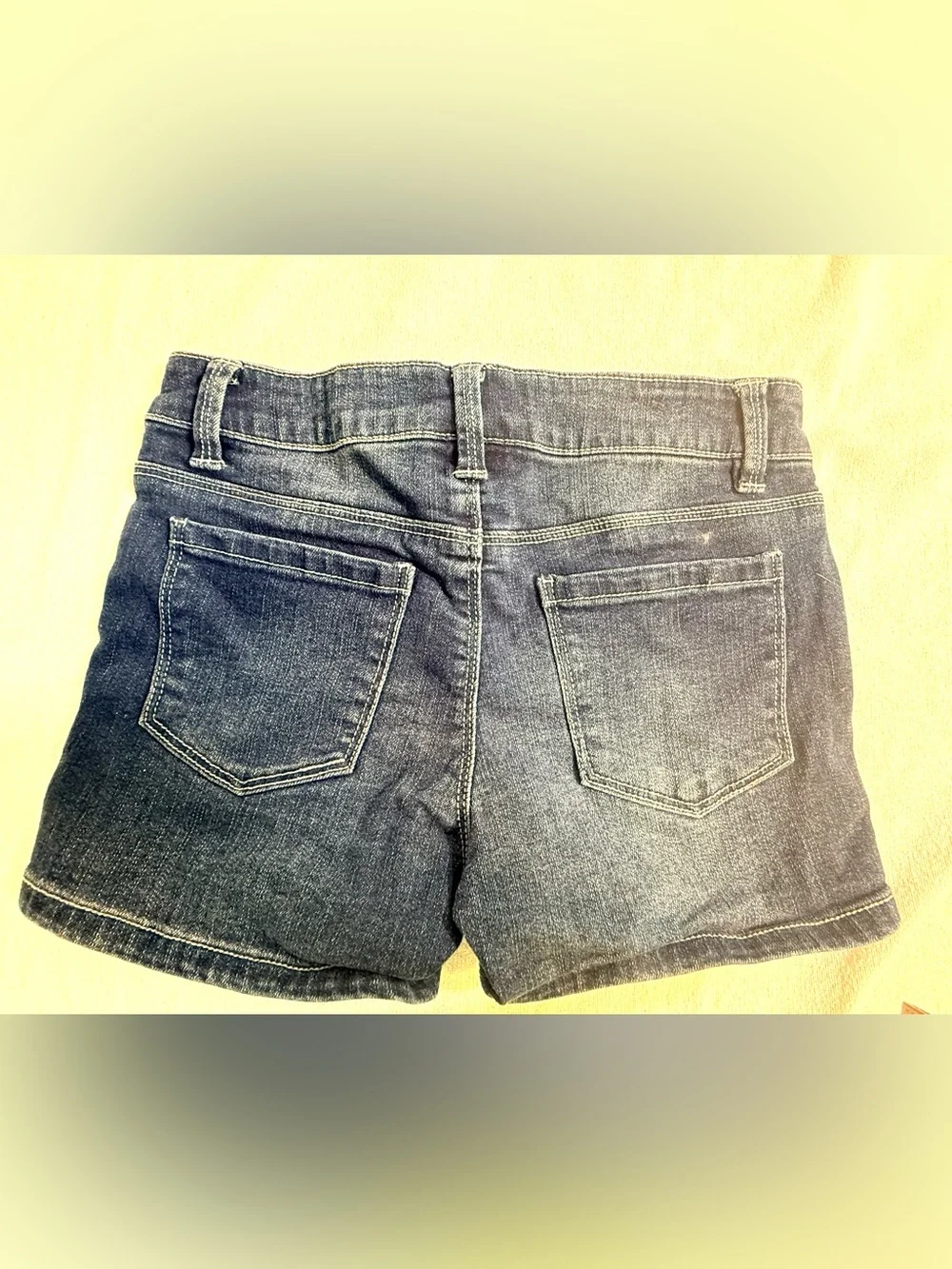 Girls Squeeze Dark Wash Jean Shorts with Stud Accents size 10